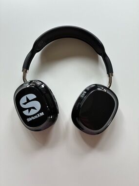 Sirius XM Headphones. New With Box.